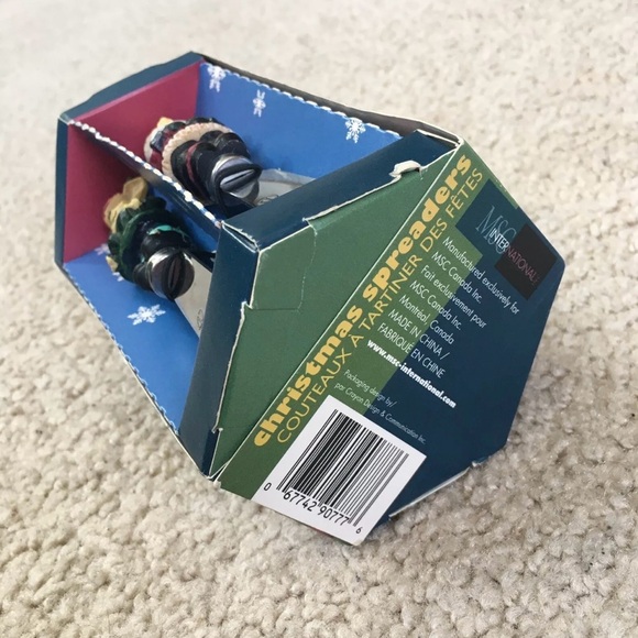 JOIE DE VIVRE Christmas Cheese Spreaders Knives 4 Pc Set Reindeer Santa Snowman - Picture 4 of 12